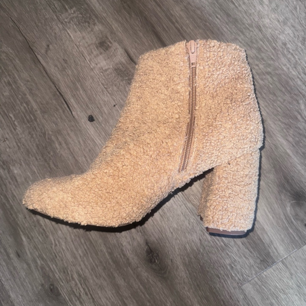 Tan Teddy Sherpa Booties - Picture 2 of 5